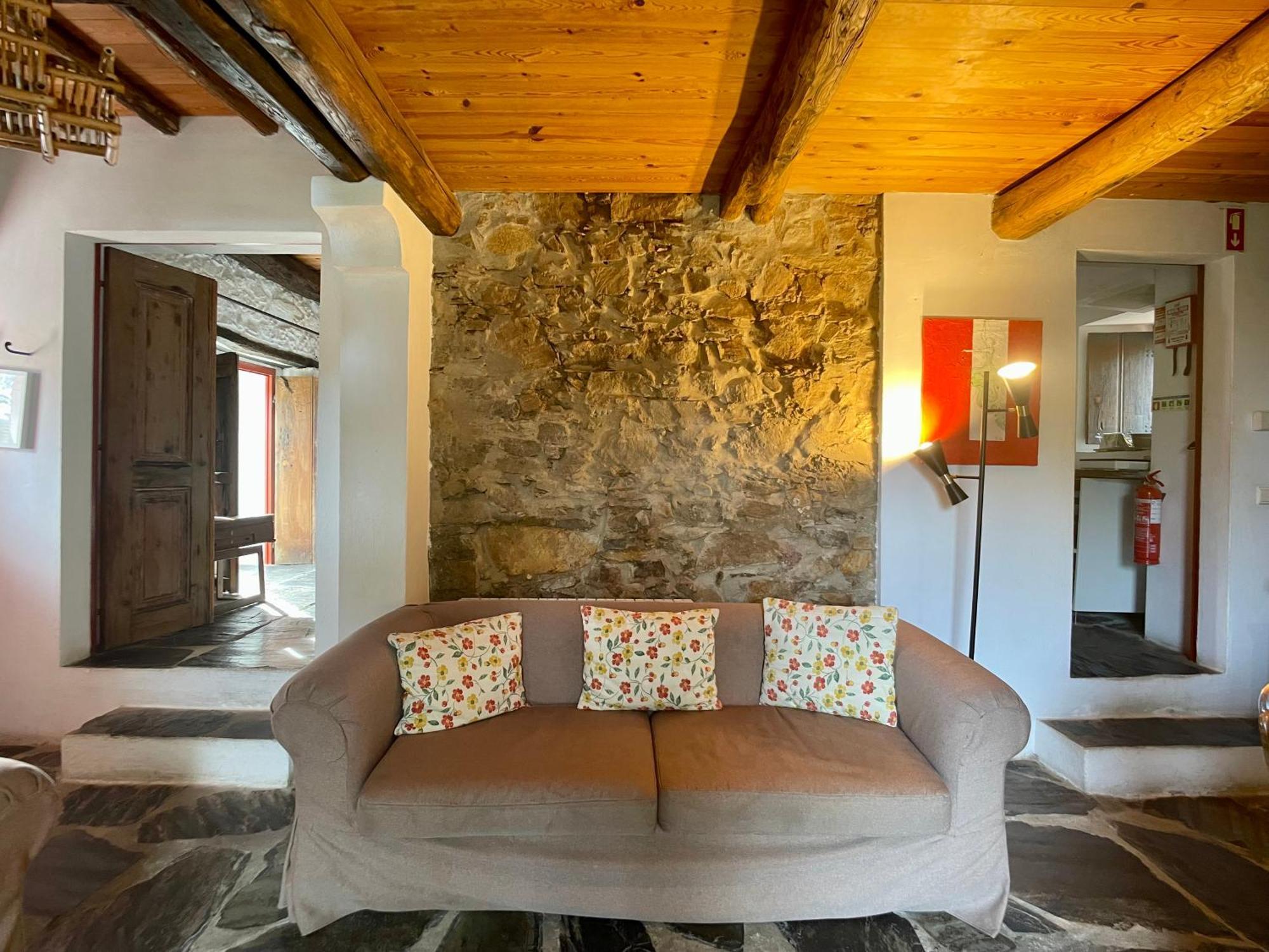 Гостевой дом Quinta Do Barrieiro - Art Selection By Maria Leal Da Costa Марван Экстерьер фото